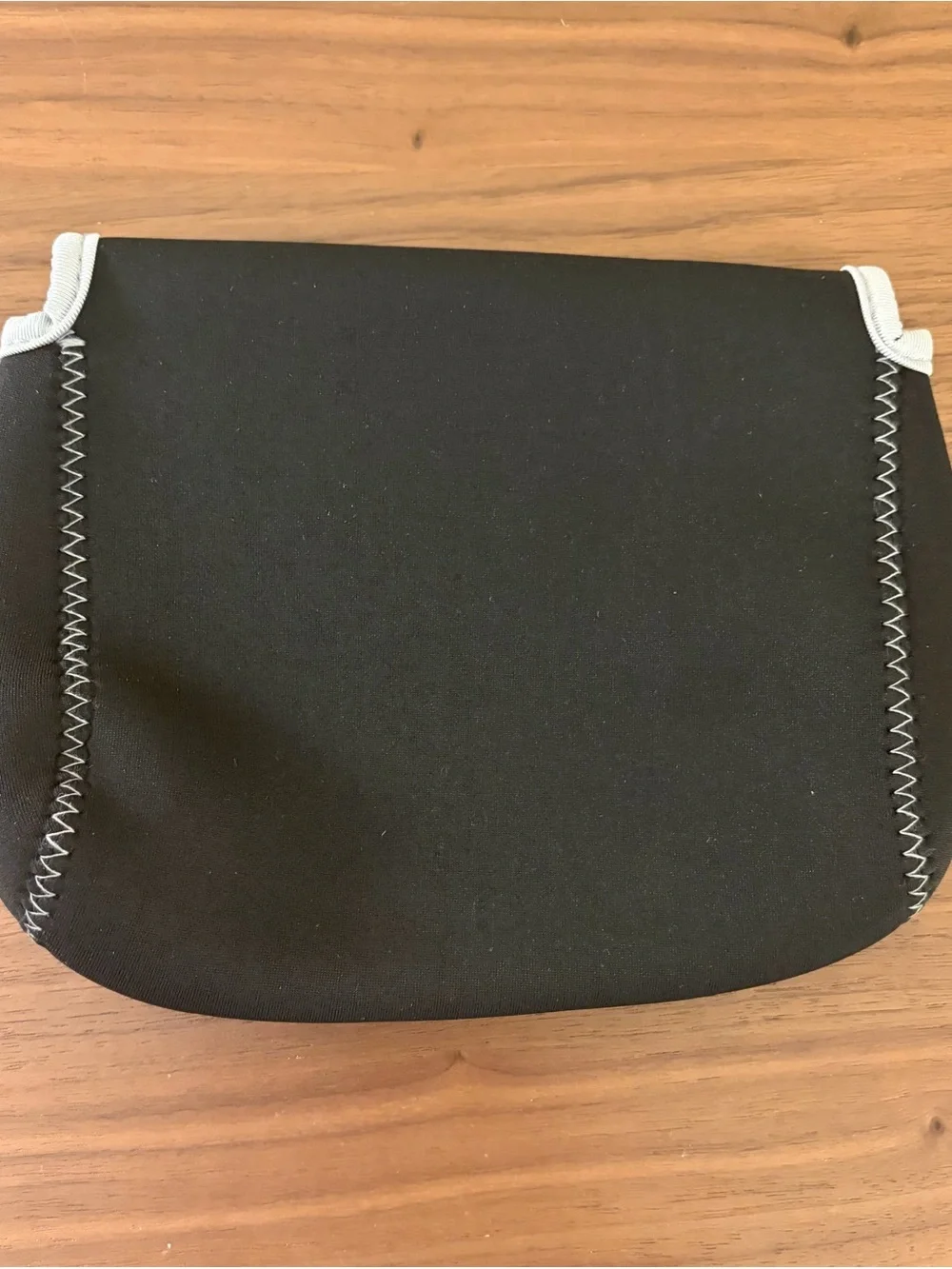 N/A black gray